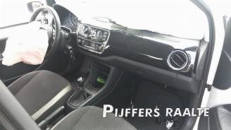 Volkswagen Up! Up! (121), Hatchback, 2011 1.0 12V 60 picture 18