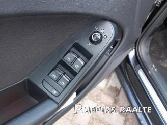 Audi A4 A4 (B8), Sedan, 2007 / 2015 2.0 TDI 16V picture 24