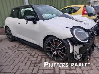 Démontage voiture Mini Mini Mini Electric (J01), Hatchback 3-drs, 2023 Cooper E 2024/7