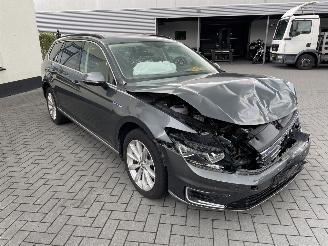 Volkswagen Passat Variant 1.4 TSI GTE N.A.P NL AUTO PRACHTIG!!! picture 5