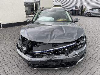Volkswagen Passat Variant 1.4 TSI GTE N.A.P NL AUTO PRACHTIG!!! picture 6