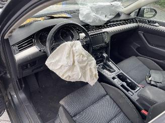 Volkswagen Passat Variant 1.4 TSI GTE N.A.P NL AUTO PRACHTIG!!! picture 7