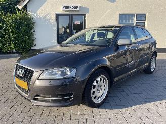  Audi A3 Sportback 1.6 TDI Attraction Advance NL AUTO N.A.P 2013/1