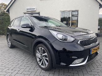 škoda osobní automobily Kia Niro 1.6 GDi Hybrid SportsLine N.A.P NL AUTO PRACHTIG!!! 2017/5