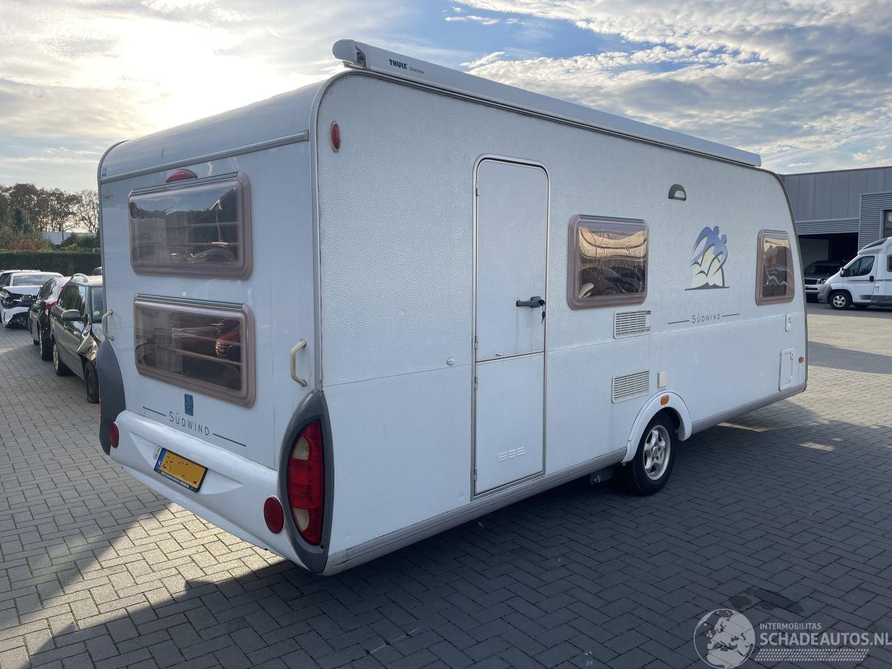 Knaus  550 stapelbed fransbed airco luifel mover