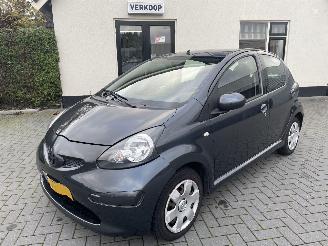 Avarii autoturisme Toyota Aygo 1.0-12V + N.A.P NL AUTO PRACHTIG!!! 2007/5