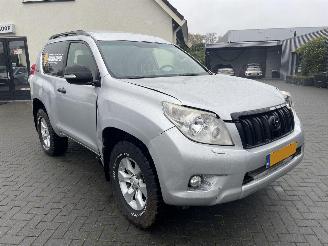 Damaged car Toyota Landcruiser 3.0 D-4D-F LX High Roof Blind Van N.A.P NL AUTO 12500 EX BTW 2012/1