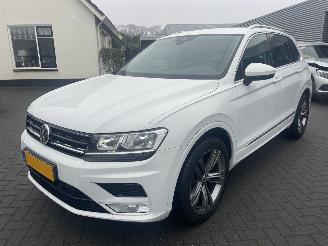 Volkswagen Tiguan 1.4 TSI ACT Connected Series N.A.P NL AUTO 2016/7