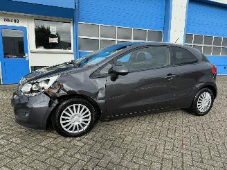 Damaged car Kia Rio 1.2 CVVT  SUPER PACK 2012/5
