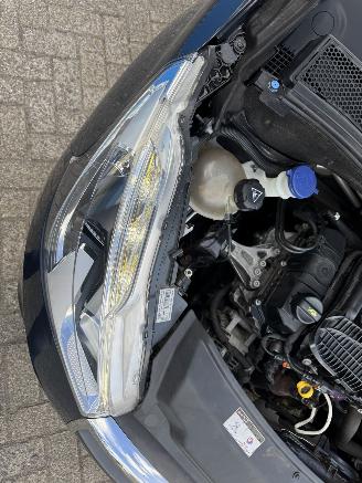 Peugeot 208 1.2 PURE TECH BLUE LION picture 13