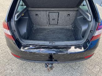 Skoda Rapid 1.2 TSI  AUTOMAAT  PANORAMADAK picture 11