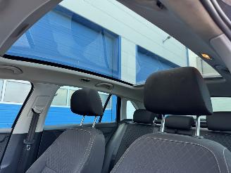 Skoda Rapid 1.2 TSI  AUTOMAAT  PANORAMADAK picture 15