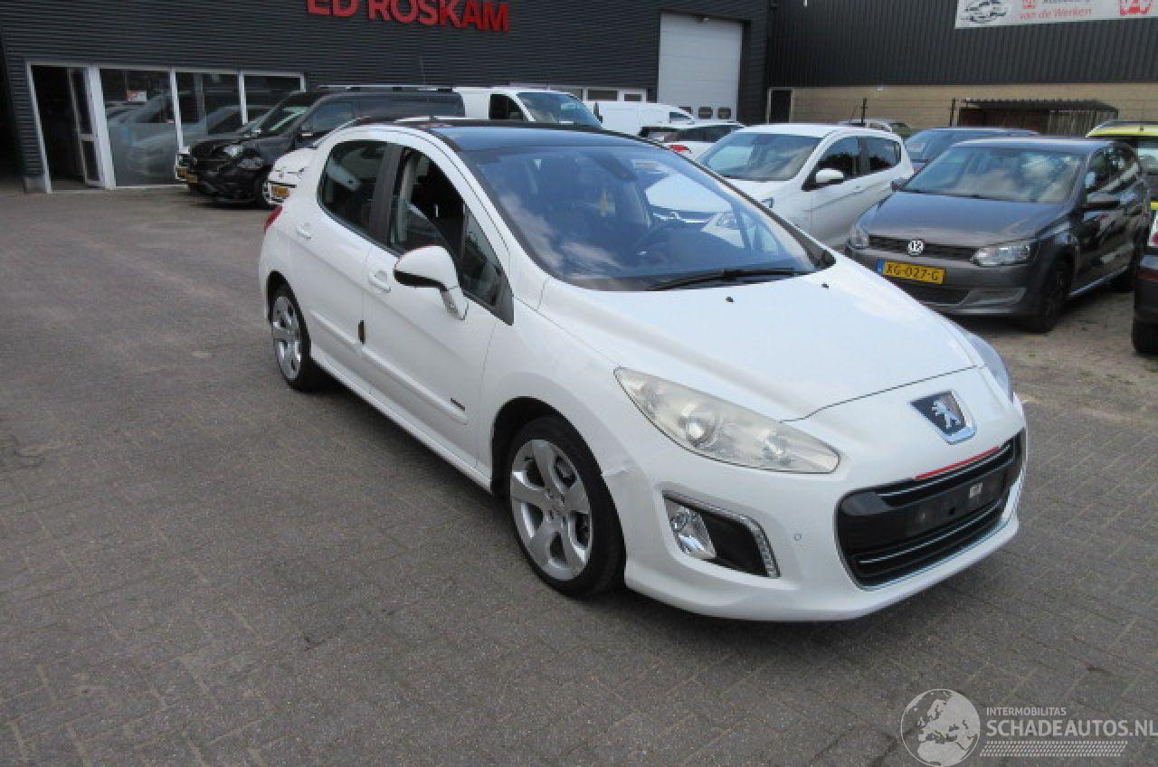 Peugeot 308 1.6 THP SPORTIUM
