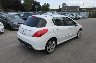 Peugeot 308 1.6 THP SPORTIUM picture 2