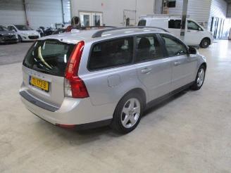 Volvo V-50 1.8 ADVANTAGE picture 2