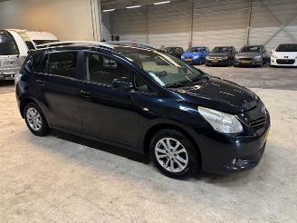 Toyota Verso 2.0 D-4D Business Clima picture 2