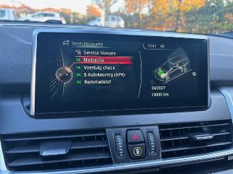 BMW 2-serie 218i 7-Pers Pano 136pk picture 22