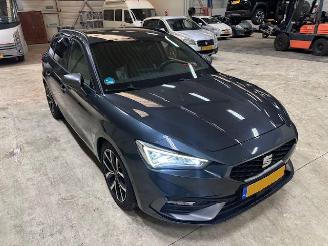 skadebil auto Seat Leon 1.5 eTSI FR Intense DSG 150pk 2022/1