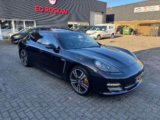 skadebil auto Porsche Panamera 3.0D Platinum Edition 2013/1