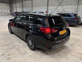 Unfallwagen Toyota Auris 1.8 Hybrid Touring Sport Pano 2013/10