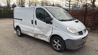  Renault Trafic 2.0 DCI Airco Navi 3-pers 2011/11