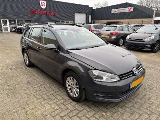 krockskadad bil auto Volkswagen Golf 1.2 TSI Comfortline 2014/3