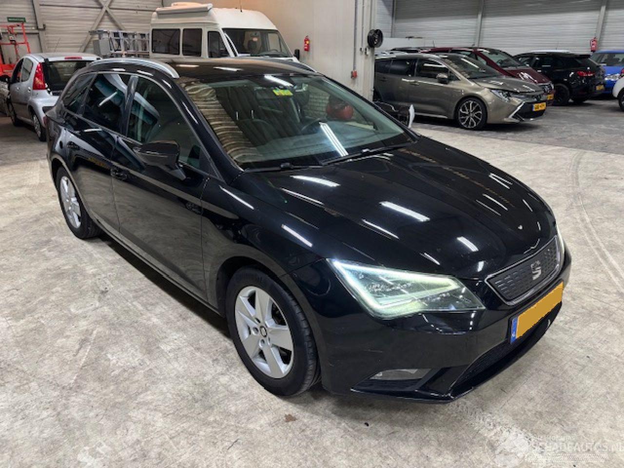 Seat Leon 1.6 TDI Style Clima Navi