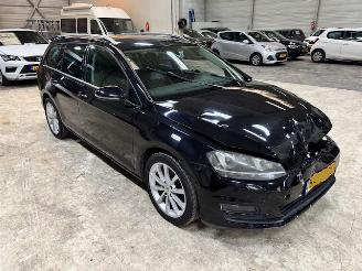 skadebil auto Volkswagen Golf 1.2 TSI Highline 2014/1