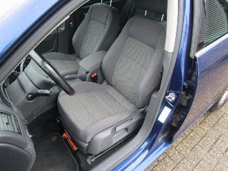 Volkswagen Golf 1.4 TSI variant Highline picture 15