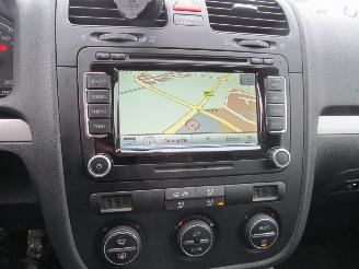 Volkswagen Golf 1.4 TSI variant Highline picture 17