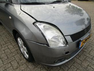 Suzuki Swift 1.3 Comfort picture 17