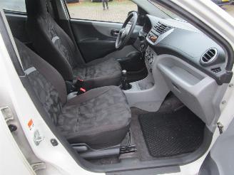 Suzuki Alto 1.0 Comfort picture 11