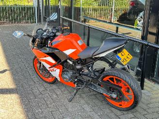 KTM  RC 125 ABS picture 5
