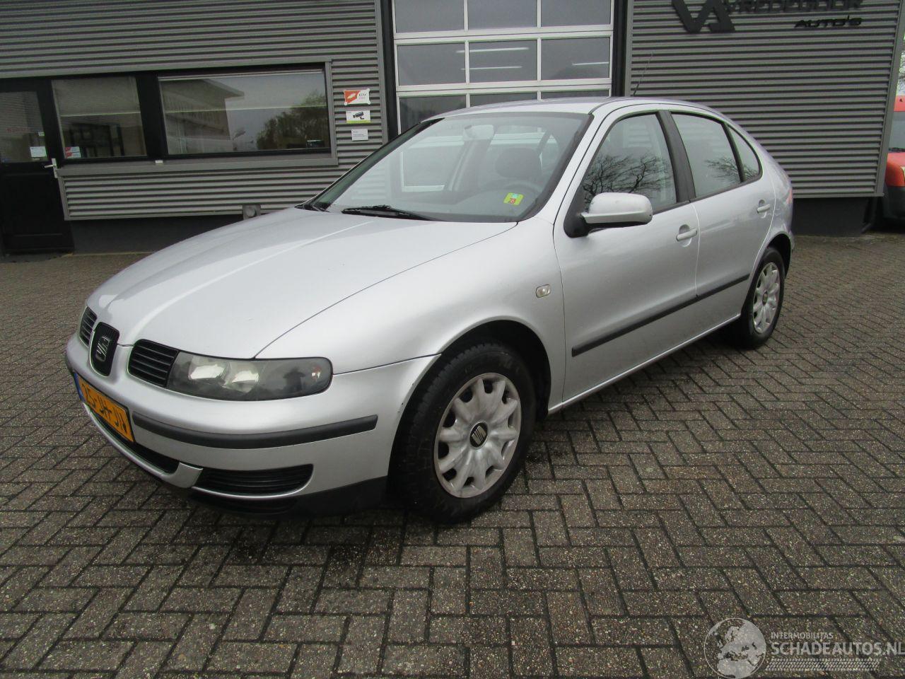 Seat Leon 1.6-16V Stella