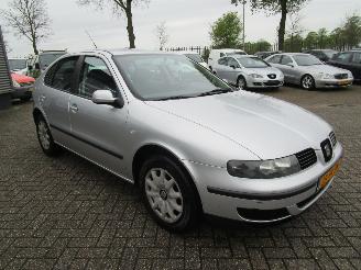 Seat Leon 1.6-16V Stella picture 7