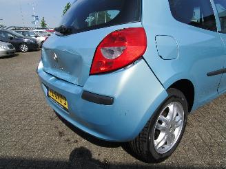 Renault Clio 1.2 TCE Expression picture 17