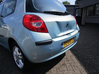 Renault Clio 1.2 TCE Expression picture 16