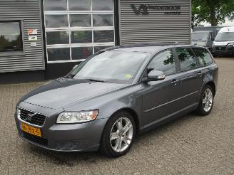 Schadeauto Volvo V-50 1.8 Sport 2009/8