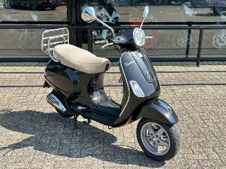 Vespa  LX 125 4T picture 7