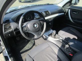 BMW 1-serie 120I High Executive picture 10