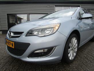 Opel Astra SPORTS TOURER 1.4 Turbo Sports+ picture 27