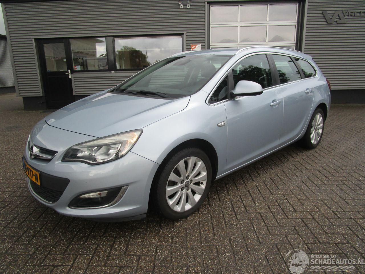 Opel Astra SPORTS TOURER 1.4 Turbo Sports+