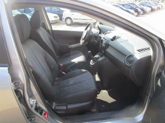 Mazda 2 1.3 Color Edition 5drs picture 11