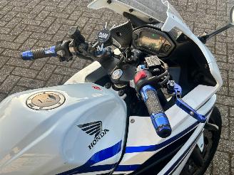 Honda CBR 500 R  picture 17