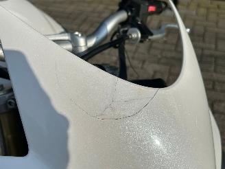 Triumph Speed Triple 675 picture 12