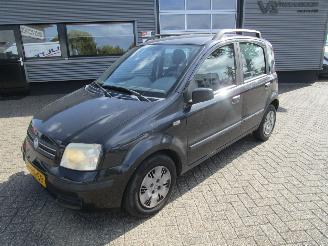 krockskadad bil auto Fiat Panda 1.2 Dynamic 2004/6
