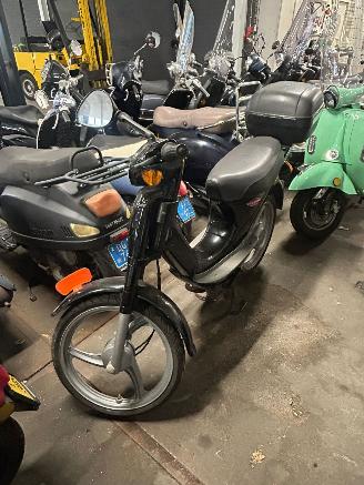 Sym  Partij 20 scooters picture 21