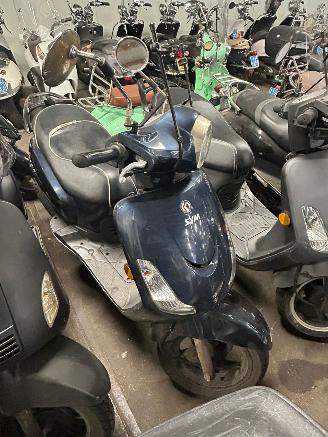 Sym  Partij 20 scooters picture 11