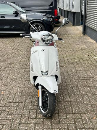 Kymco  New Like picture 3