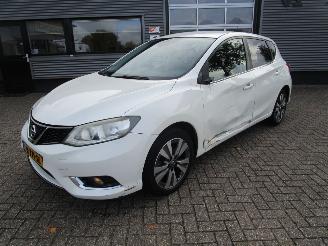 krockskadad bil auto Nissan Pulsar 1.2 DIG-T Connect Edition 2015/1